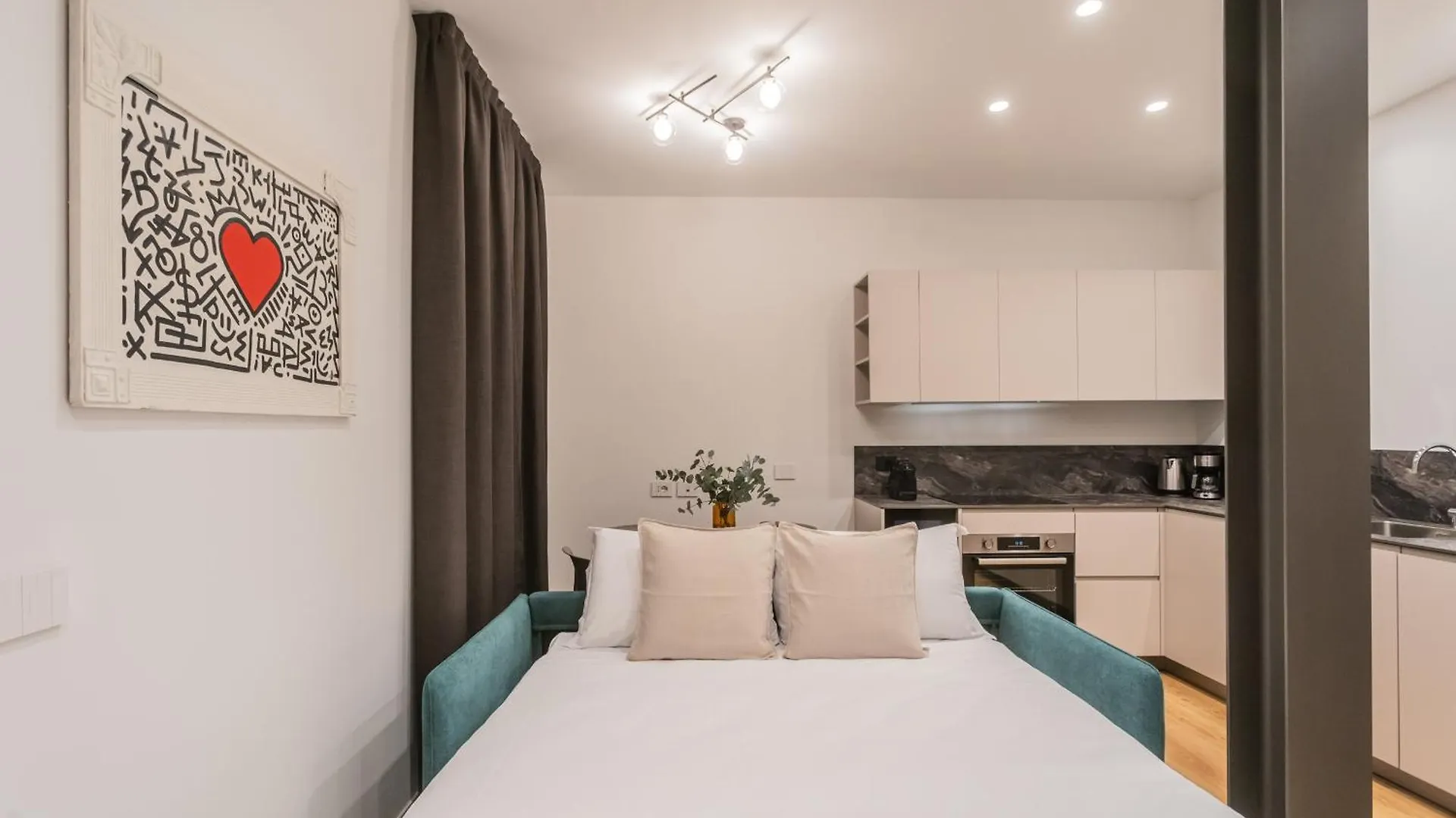 Rezia Apartments By Rent All Como